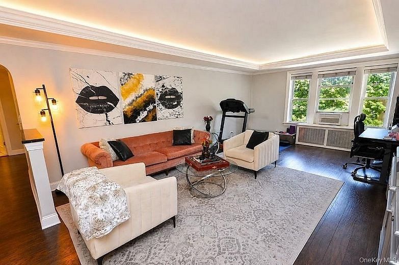 280 Bronxville Road #4O