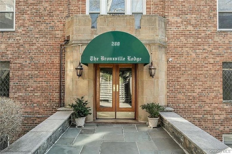 280 Bronxville Road #9B