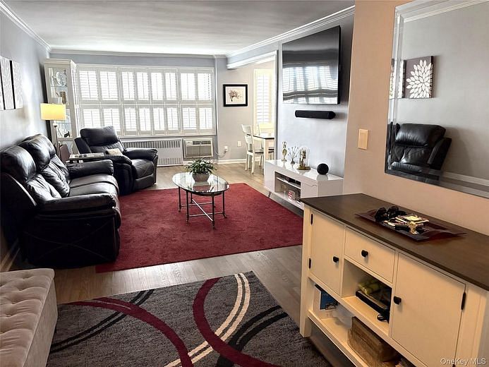 280 Guy Lombardo Avenue #5L