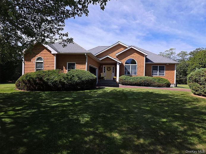 280 Marina Lane
