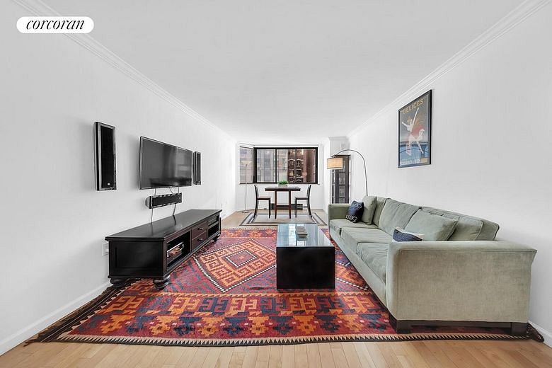 280 Park Avenue South #12L