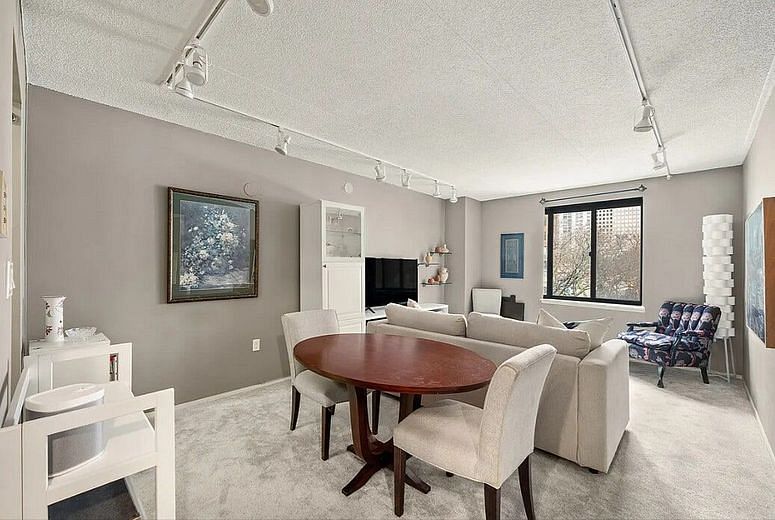 280 Rector Place #3E