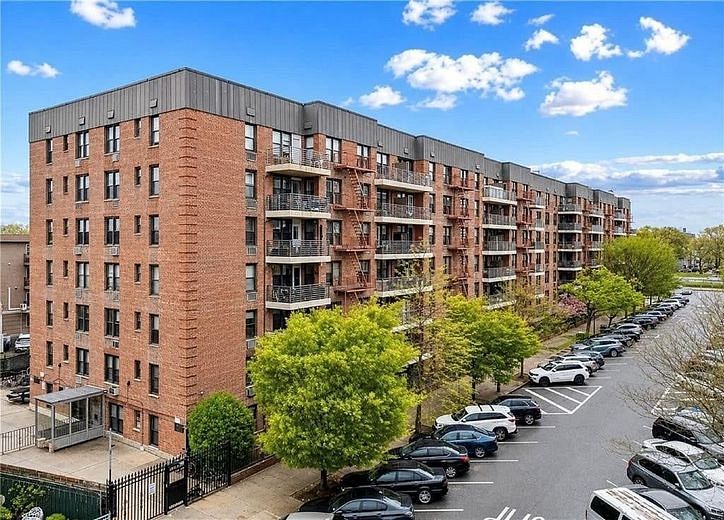 2800 Coyle Street #322