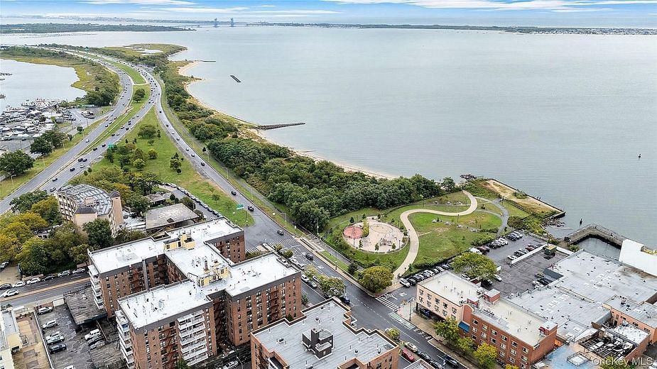 2800 Coyle Street #622