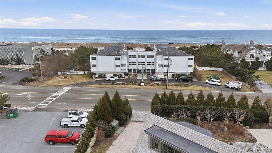 281 Dune Road #16B