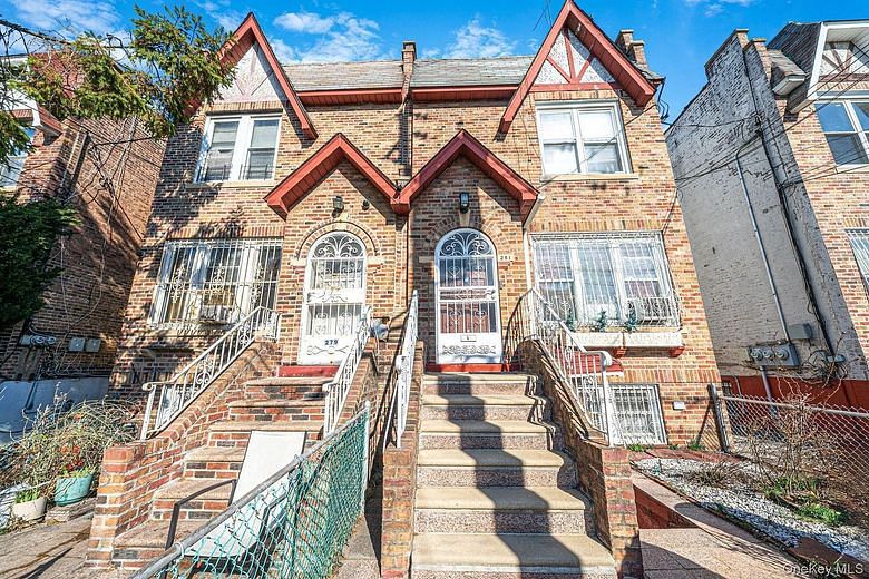 281 E 57th Street #1