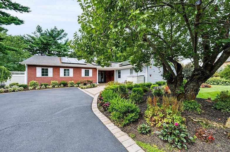 281 Town Line Road