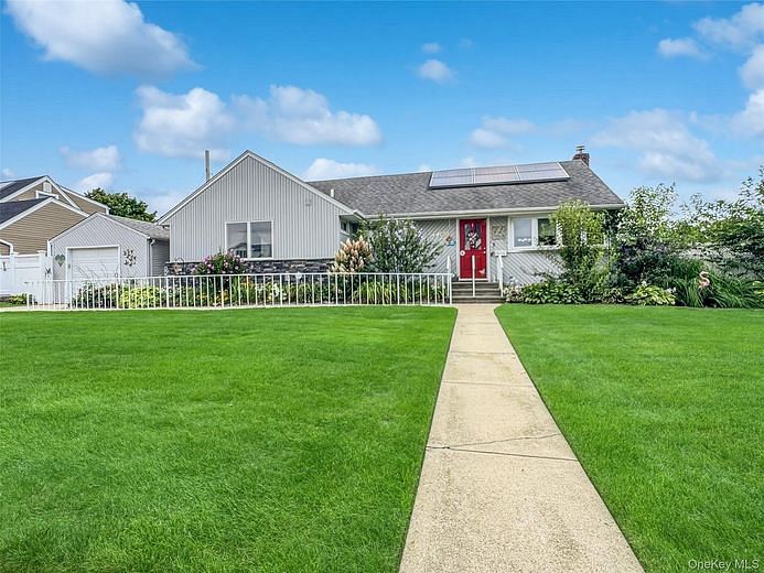 2810 Charles Road