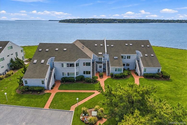 2820 Shipyard Lane #2C1