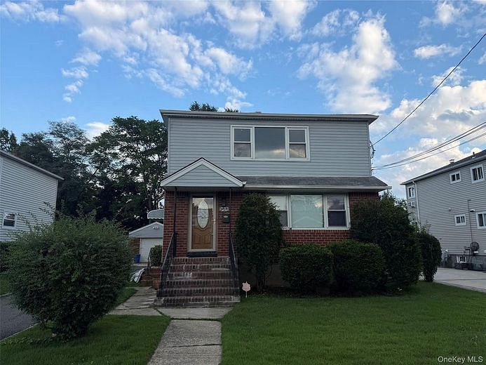 2829 Elm Street