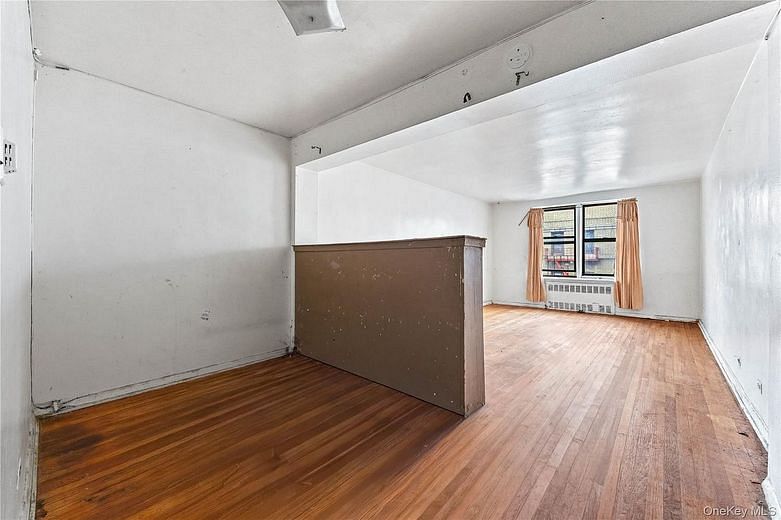 2830 Briggs Avenue #5E