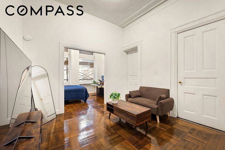 284 Fifth Avenue #3F