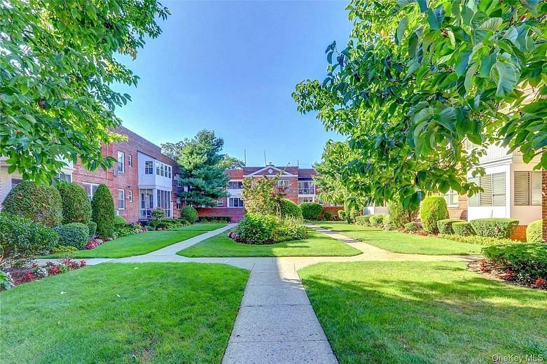 285 Central Avenue #D-7