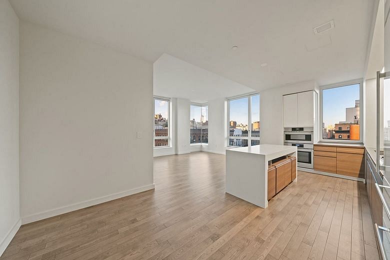 285 West 110th Street #6B