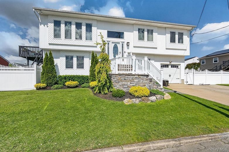 2862 Island Channel Road