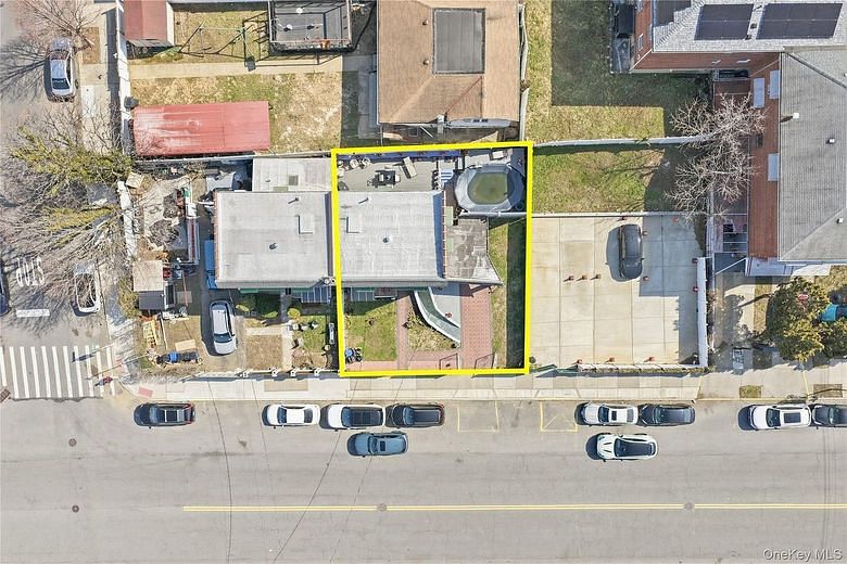 2866 Dewey Avenue