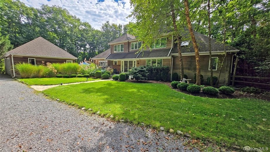 288 Water Mill Towd Road