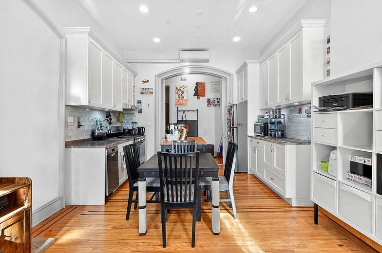 289 Putnam Avenue #N/A