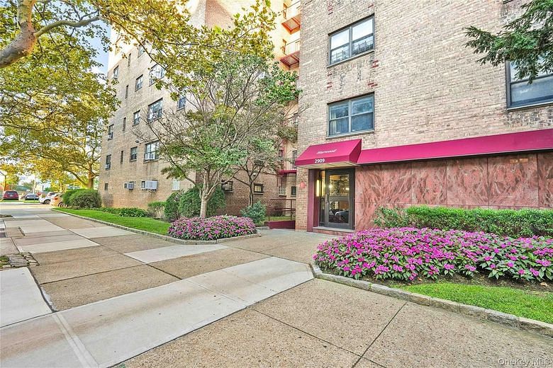 29-09 137th Street #3L