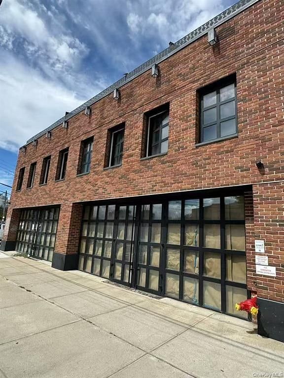 29-30 12th Street #1F