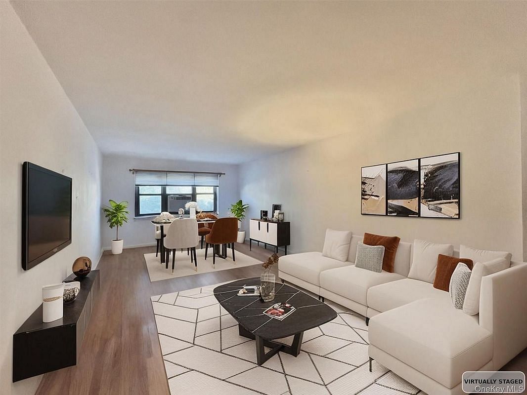 Image 1 of 9 for 29-30 137th Street #3C in Queens, Flushing, NY, 11354