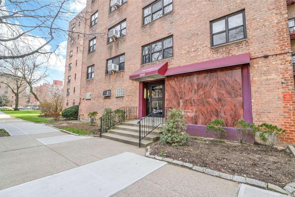 Image 1 of 12 for 29-30 138 Street #6F in Queens, Flushing, NY, 11354