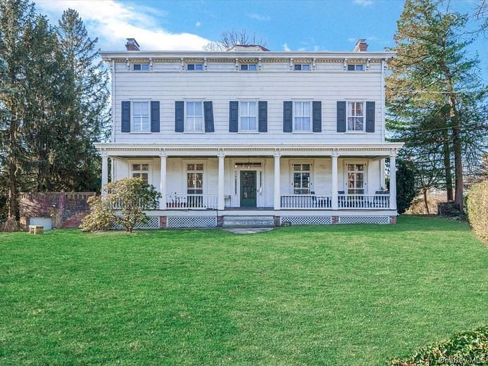 29 Center Drive
