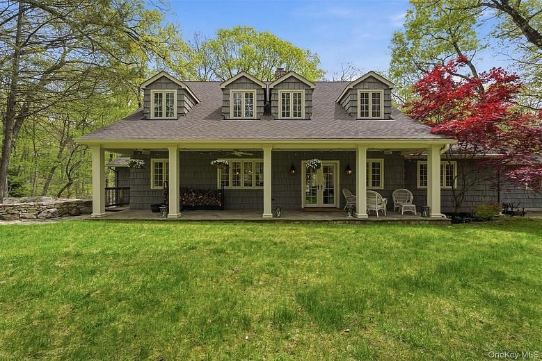 29 Kinnicutt Road E