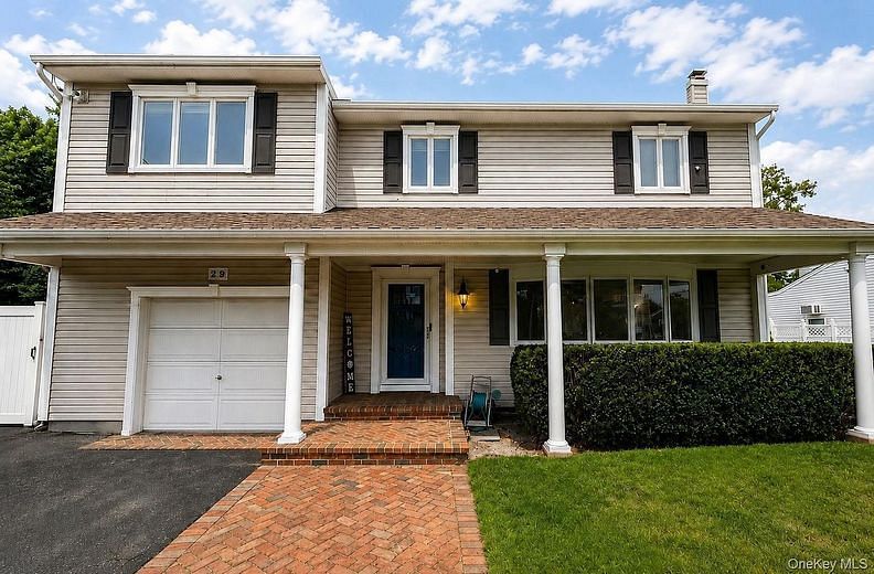 29 Sandy Hollow Drive