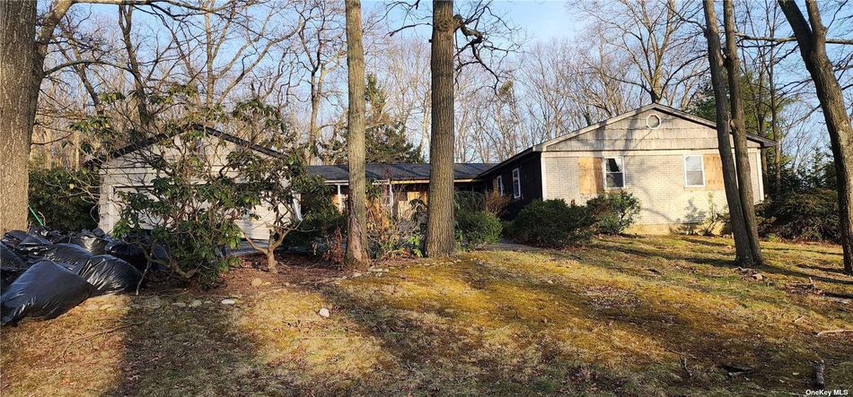Image 1 of 3 for 29 Seward Drive in Long Island, Dix Hills, NY, 11746