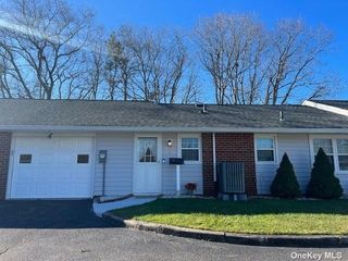 Image 1 of 13 for 29 Trent Court #C in Long Island, Ridge, NY, 11961