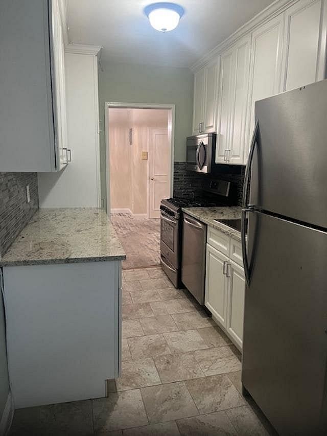 291 Cedarhurst Ave #K9