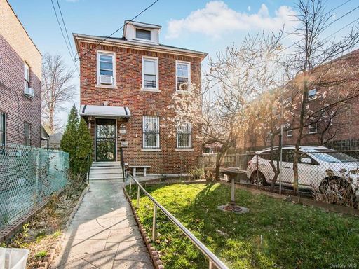 Image 1 of 28 for 2912 Eastchester Road in Bronx, NY, 10469