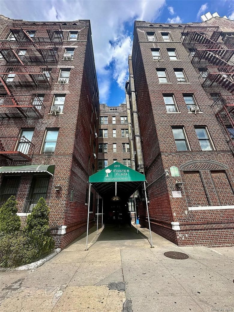 2913 Foster Avenue #6F