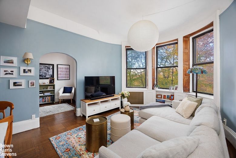 292 Riverside Drive #3A