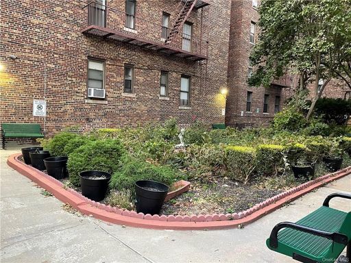 Image 1 of 16 for 2922 Barnes Avenue #1D in Bronx, NY, 10467