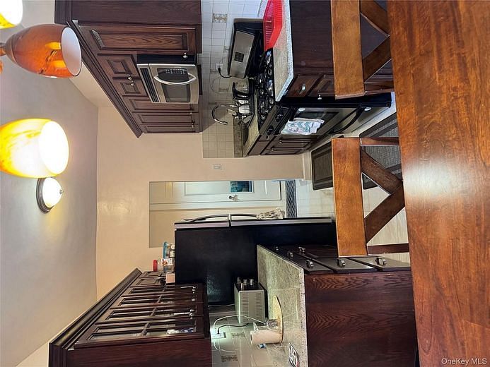 2922 Barnes Avenue #6D