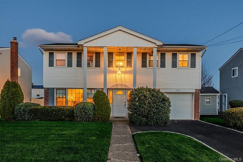 2929 Mandalay Beach Road