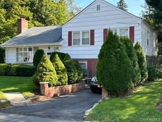 Image 1 of 28 for 293 Chatterton Parkway in Westchester, Greenburgh, NY, 10530