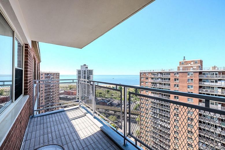 2930 W 5th Street #23D