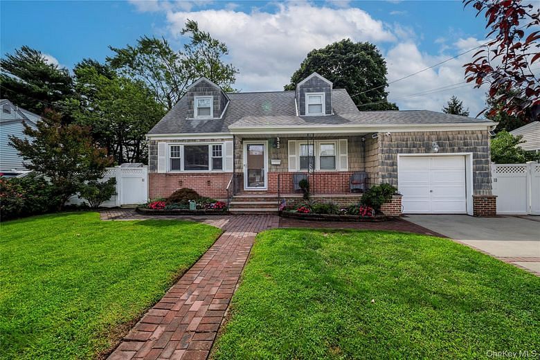 296 Heathcote Road