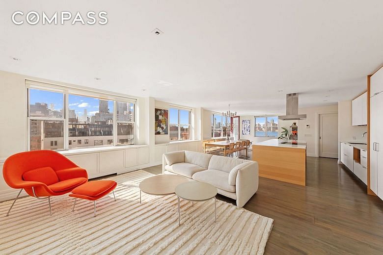 296 West 10th Street #8S