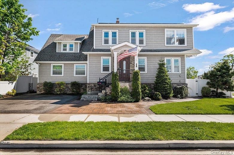 2968 Islip Court