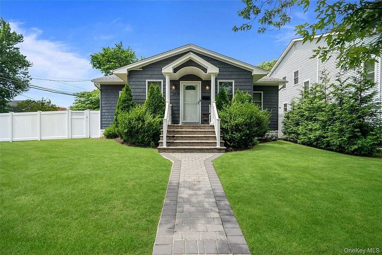 2978 Grand Boulevard #608