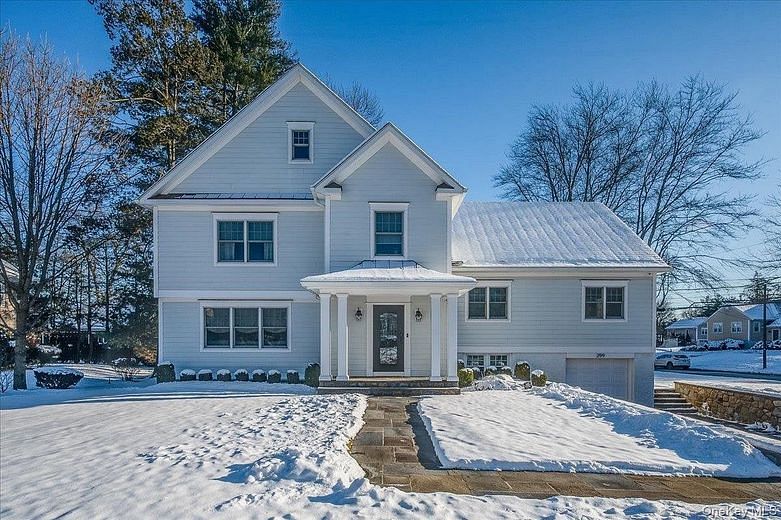 299 STRATTON Road