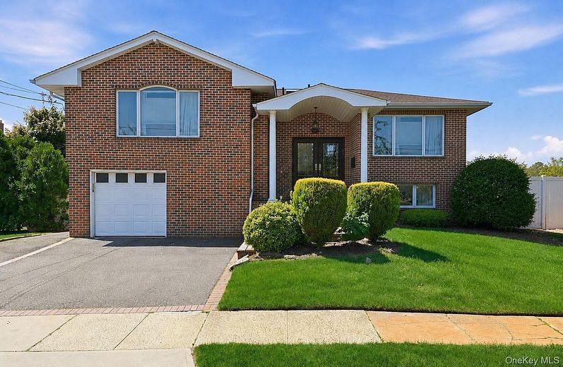 2998 Joyce Lane