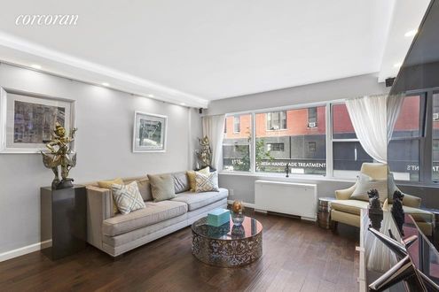 Image 1 of 7 for 150 East 61st Street #2F in Manhattan, New York, NY, 10065