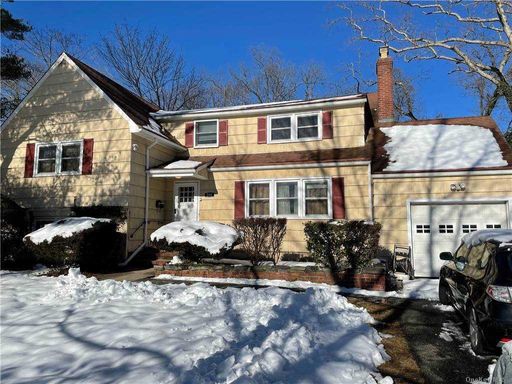 Image 1 of 12 for 280 Windsor Avenue in Long Island, Brightwaters, NY, 11718