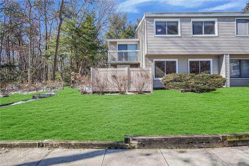 Image 1 of 18 for 225 Springmeadow Drive #A in Long Island, Holbrook, NY, 11741