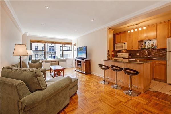 347 East 53rd Street #5A in Manhattan, New York, NY 10022
